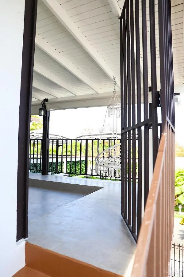 Pr1654-5 Private Rm W Keypad Qn Bed Balcony Easyparking Apartment San Juan